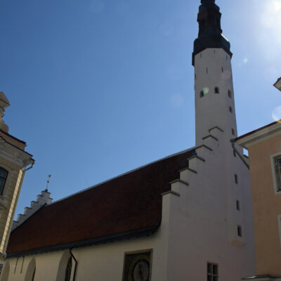 De Heilige Geestkerk  is een voormalige Rooms-katholieke, thans lutherse kerk in de Estische hoofdstad Tallinn. Ze ligt aan de Pühavaimu tänav (‘Heilige Geeststraat’) in All-linn, het laaggelegen deel van Vanalinn, het oude centrum van de stad.