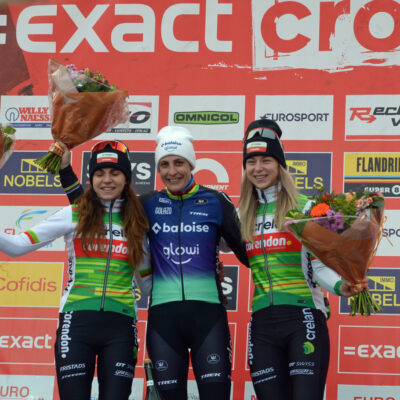 Podium dames 1) Lucinda Brand 2) Sara Casasola 3) Inge Van der Heijden